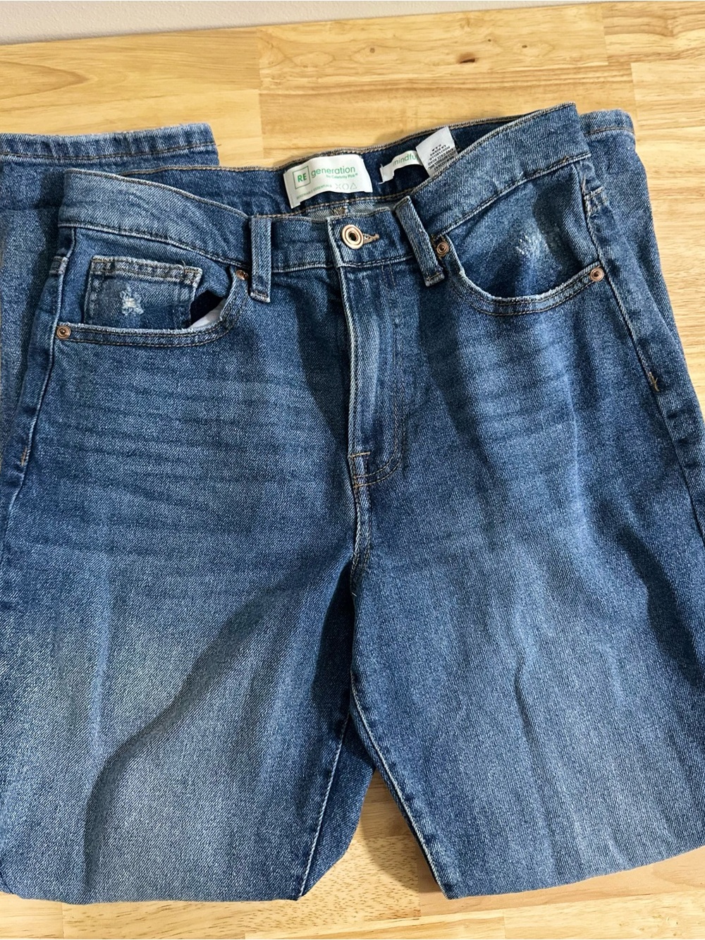 Regeneration by Celebrity Pink Women’s Mid Rise Straight Leg Blue Jeans